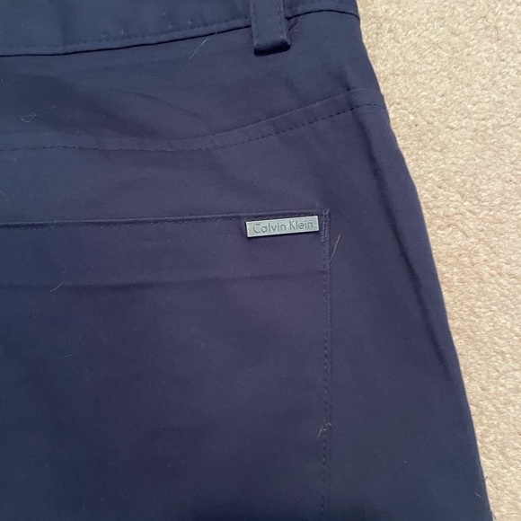 Men’s Calvin Klein dress pants - Picture 4 of 5